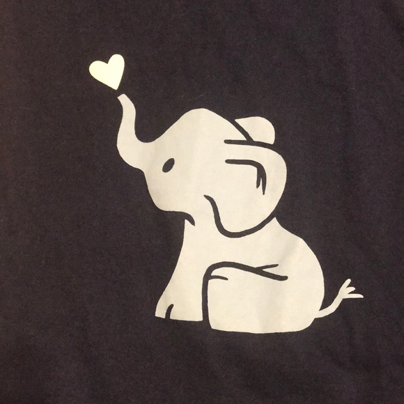 Elephant Maternity Shirt NWOT - Picture 6 of 8